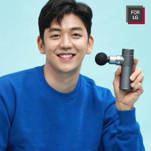 [km]For LG 이용대 메탈 슬림 미니마시지건 LGA-S1